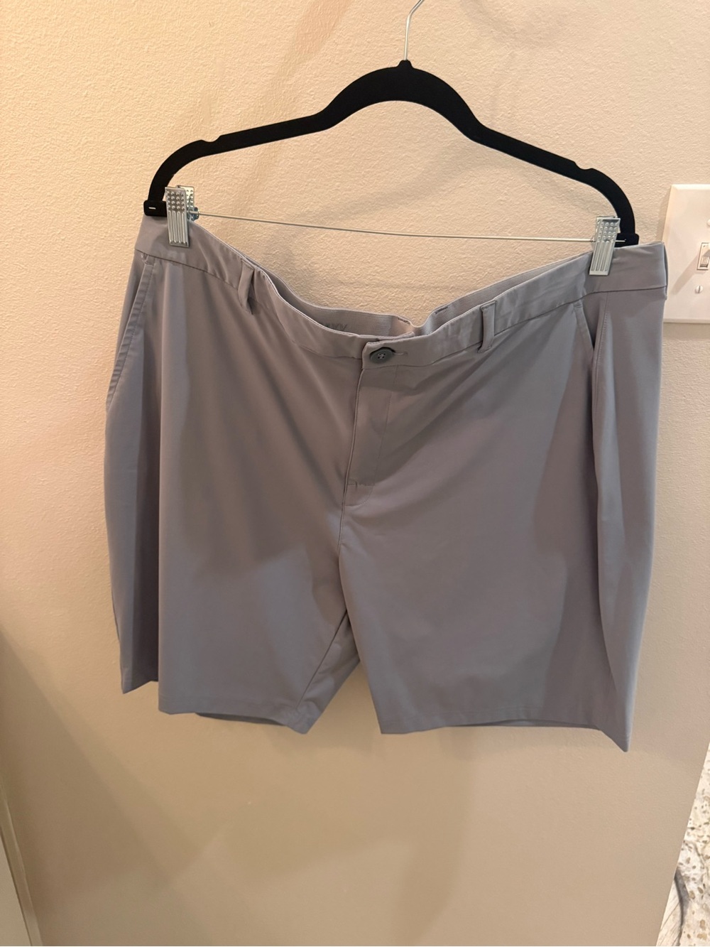 Saxx Men's Light Gray Flat Front Performance Shorts